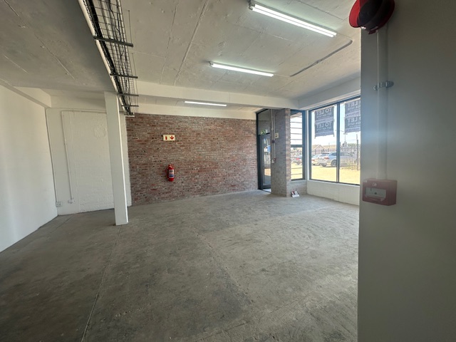 To Let commercial Property for Rent in Diep River Western Cape